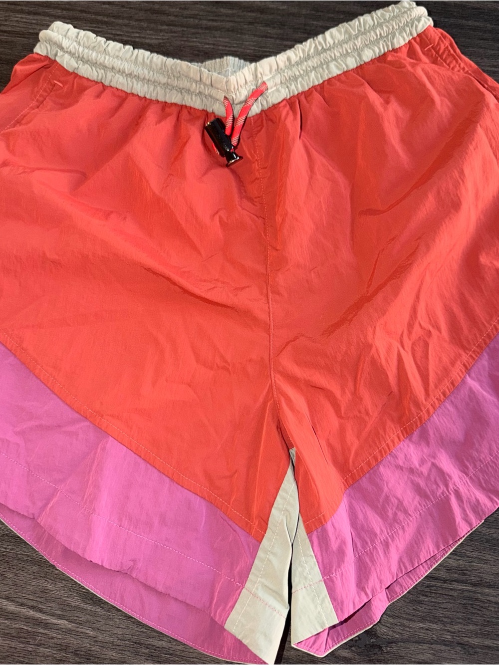 Women's Lululemon Colorblock Elastic-Waist Shorts - Coral, Pink, Cream